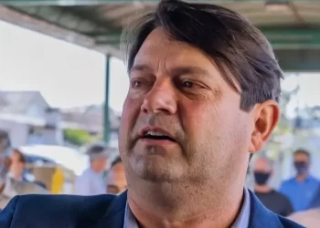 Prefeito de Quedas do Iguaçu é preso por embriaguez ao volante em Guaratuba