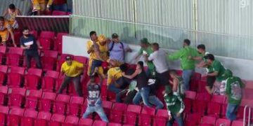 Torcedores de Gama e Brasiliense entram em confronto no Estádio Mané Garrincha