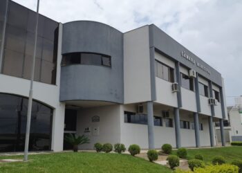 Câmara de Guarapuava suspende atividades presenciais após surto de Covid entre vereadores e servidores