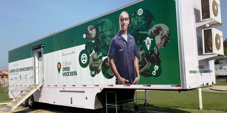 Carretas do Conhecimento vão abrir 1.884 vagas para cursos profissionalizantes em 30 cidades