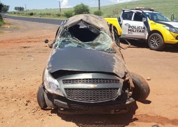 Acidente na PR-463 causa uma morte e ferimentos em quatro pessoas