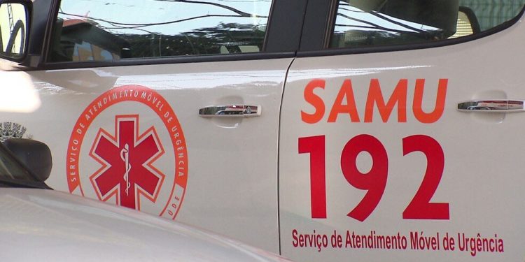 Criança de três anos morre afogada após cair dentro de piscina, em Maringá