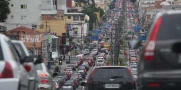 Primeira parcela ou valor à vista do IPVA 2022 vence nesta segunda (17) no Paraná