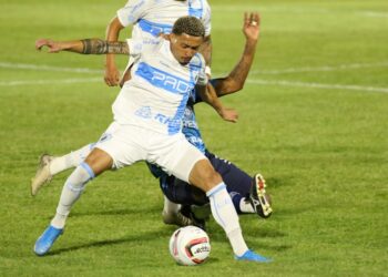 Londrina vence o Azuriz e segue com 100% no Campeonato Paranaense