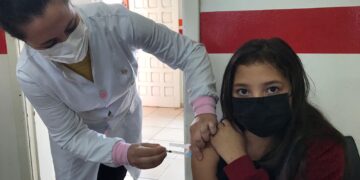 Mãe e Filha recebem juntas a vacina contra a Covid-19 em Guarapuava