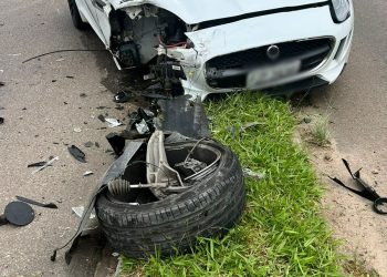 Neilton, do Coritiba, sofre acidente de carro indo para o CT