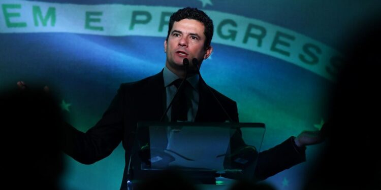 Moro enfrenta instabilidade em palanques nos maiores colégios eleitorais do país