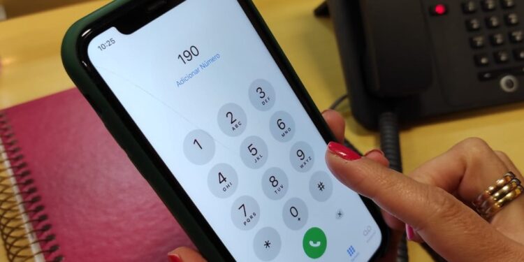 Procon de Campo Mourão multa operadora TIM