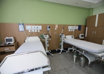 Saúde reativa quase 500 leitos para pacientes com Covid-19 e H3N2 no Paraná