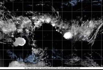 Erupção de vulcão submarino em Tonga provoca tsunami no sul do Pacífico