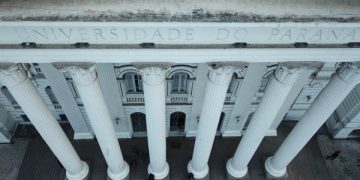 Ministro do Supremo suspende despacho do MEC contra comprovante de vacina em instituições federais; UFPR deve exigir passaporte vacinal