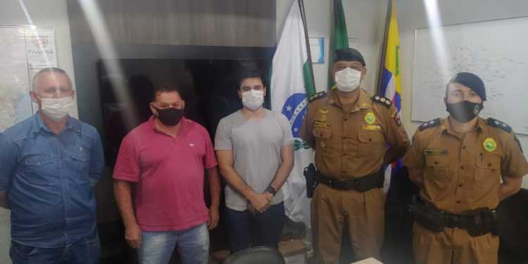 Comandante do 16° BPM visita a 3ª CIA de Pitanga