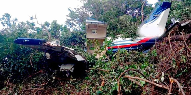 Aeronave cai na Fazenda Piquet, no Jardim Botânico