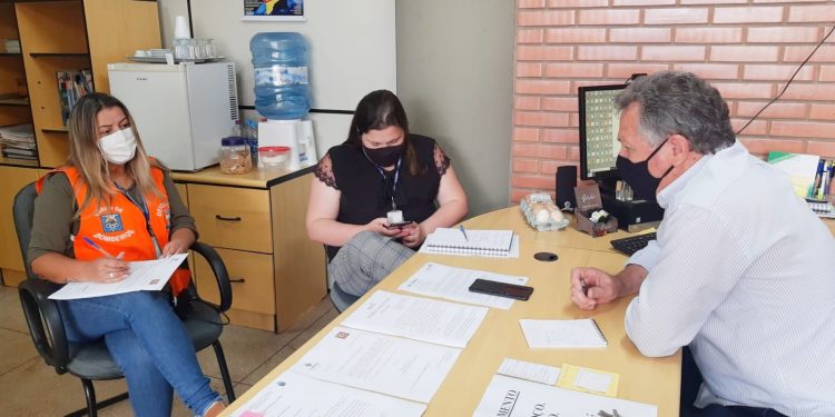 Secretaria de Agricultura e Defesa Civil vão fornecer água potável para comunidades afetadas pela estiagem