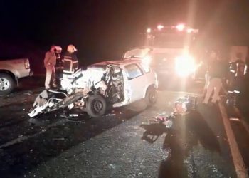 Homem morre e outras duas pessoas ficam feridas após batida de frente, em Arapongas