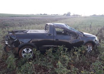 Jovem de 19 anos morre após capotar veículo em Assis Chateaubriand, diz Polícia Rodoviária do Paraná