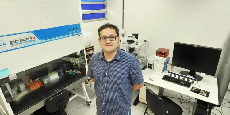 Pesquisador da UEL é reconhecido pela revista Nature como “mentor da ciência”