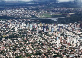 Sanepar apresenta projetos e cronograma do desassoreamento do Lago Municipal de Cascavel