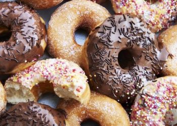A história dos donuts, de doce de soldados e marinheiros a mania nacional nos EUA