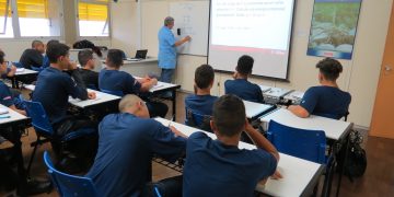 Novo ensino médio: saiba quais mudanças passam a valer em 2022