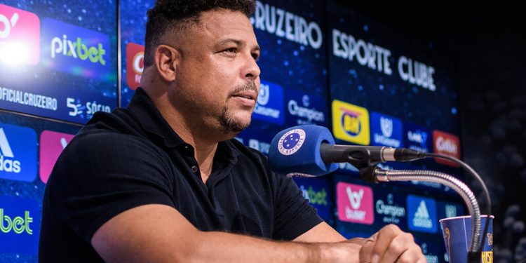 Ronaldo vê cenário ‘trágico’ no Cruzeiro e deixa aberta possibilidade de desistir