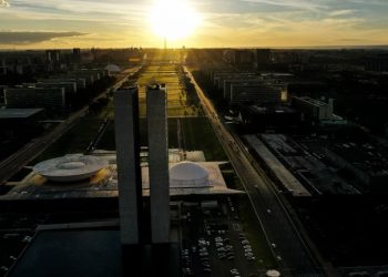 Especialistas apontam desigualdades geradas por supersalários no funcionalismo