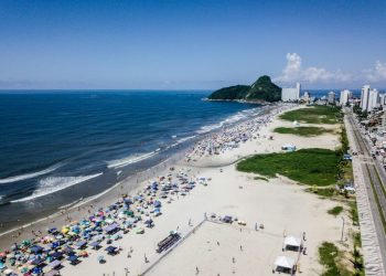Covid: Matinhos passa a exigir comprovante de vacinação para entrada em espaços públicos e privados de uso coletivo
