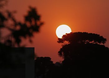 Onda de calor não será tão intensa no Paraná, diz Simepar