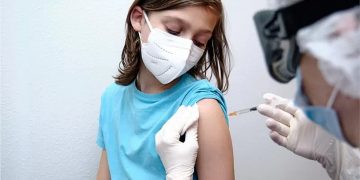 Mais de 1 milhão de crianças entre 5 e 11 anos podem ser vacinadas contra Covid no Paraná, diz Sesa