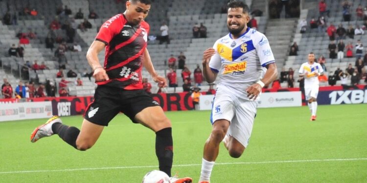 Athletico não sai do zero com o São Joseense e empata a segunda consecutiva no Paranaense