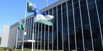 Prefeitura de Guarapuava volta ao trabalho
