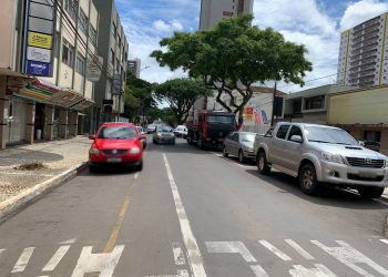 SETRAN reforça proibição do estacionamento no lado direito da Rua XV de Novembro