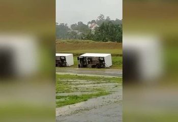 Defesa Civil de SC confirma passagem de tornado com rajadas de vento de 130km/h em Timbó; VÍDEOS