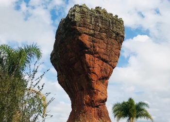 Parque Estadual de Vila Velha registra mais de 62 mil visitantes de 36 países, em 2021