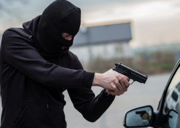 Professor diz em sala de aula que ‘cara que rouba está trabalhando’