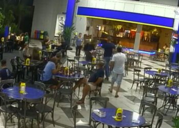 Policial penal ‘mexe’ com jovem, leva bebida na cara e parte para agressão no Paraná; assista