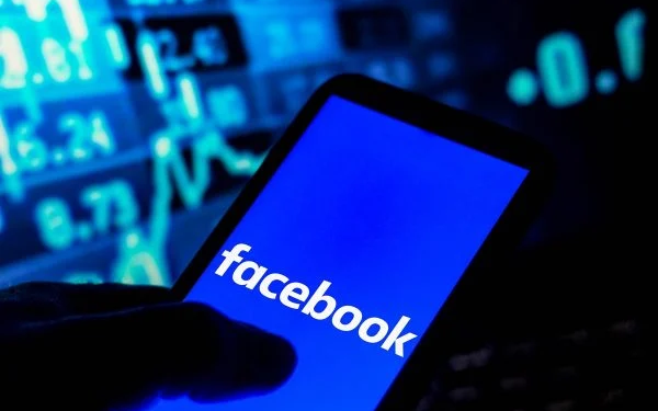 Meta, dona do Facebook, perde US$ 240 bi em um dia
