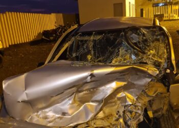 Idosa morre e duas pessoas ficam gravemente feridas após acidente em Missal, diz polícia