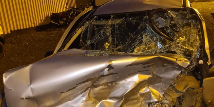 Idosa morre e duas pessoas ficam gravemente feridas após acidente em Missal, diz polícia