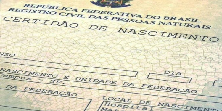 Avó entra na Justiça para mudar nome do neto que é ‘Lúcifer’