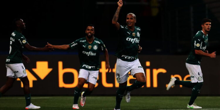 Palmeiras desafia favoritismo do Chelsea neste sábado