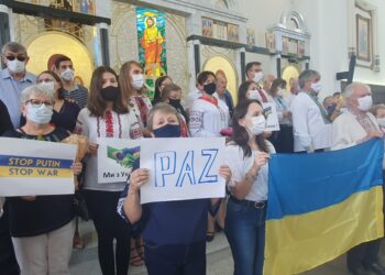 Comunidade ucraniana de Curitiba faz missa para pedir por paz na Ucrânia