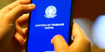 PIS será pago para 154 mil que não receberam em 2021 por erro