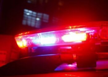 Criança morre atropelada dentro da garagem de casa em Guaratuba