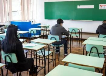 Com mais de 42 mil inscritos, UFPR divulga ensalamento para o vestibular do próximo domingo