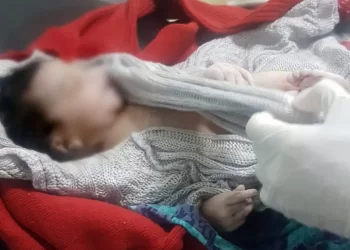 Suspeito é preso por estuprar e engravidar mãe de bebê abandonado em estádio; vítima tem 12 anos