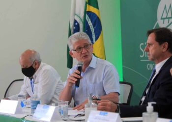 Em audiência do Senado, Paraná defende estímulo à inovação e tecnologia no agronegócio