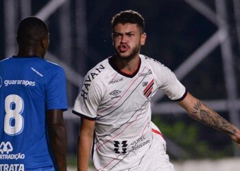 Athletico vence o Azuriz fora de casa e segue invicto no Estadual