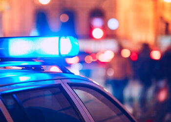 Operação da Polícia Civil mira caminhoneiros suspeitos por desviar cargas, com alvos em mais de 10 cidades do Paraná