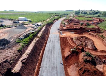 Após mais de seis décadas de espera, Estrada da Boiadeira deixa de ser lenda no Noroeste do Paraná